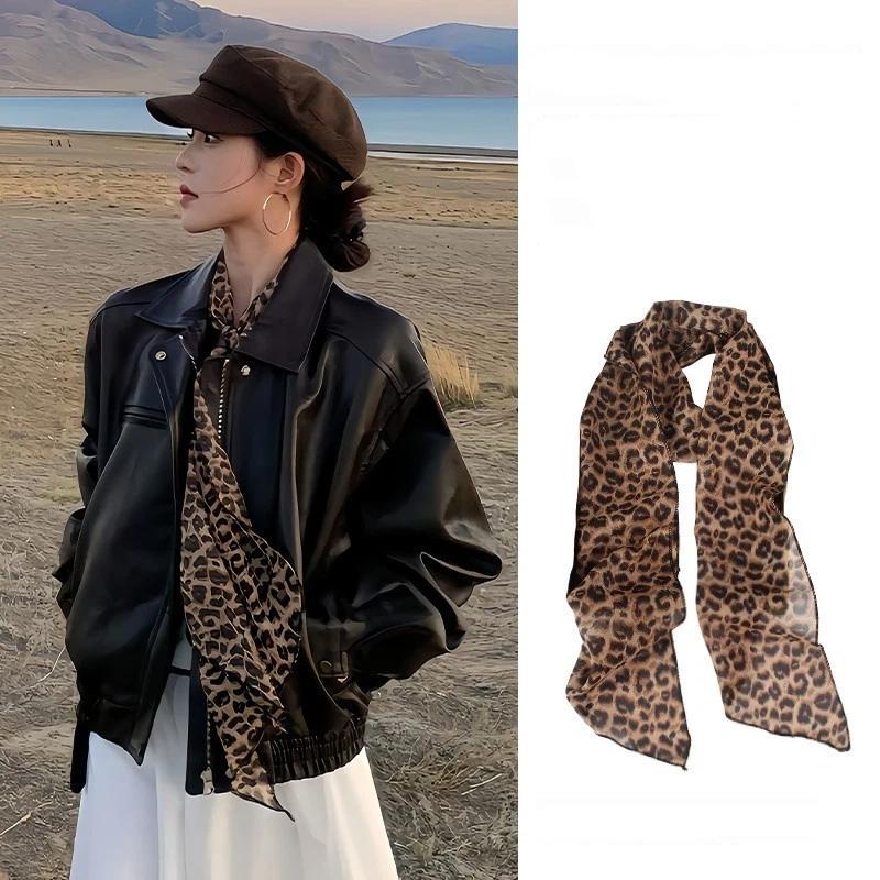 Sciarpa in Seta Sottile con St - Women'S Vegan Bags recensione e prezzo