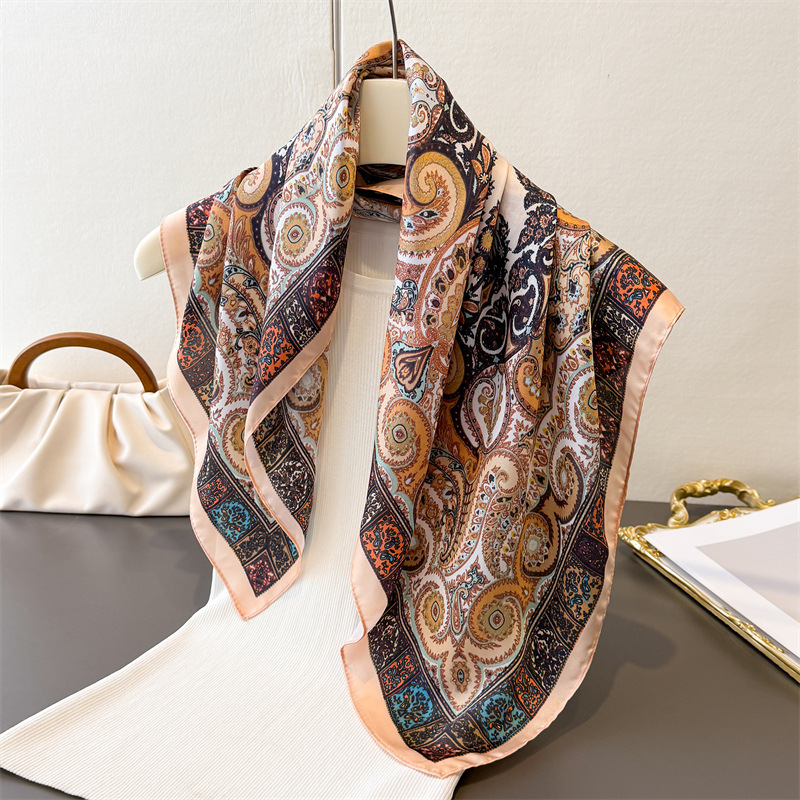 Sciarpa Sottile Vintage in Ras - Women'S Vegan Bags recensione e prezzo