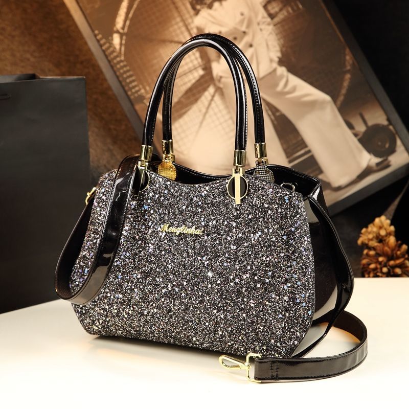 Borsa a Tracolla in Pelle di L - Women Hand Bags Sale recensione e prezzo